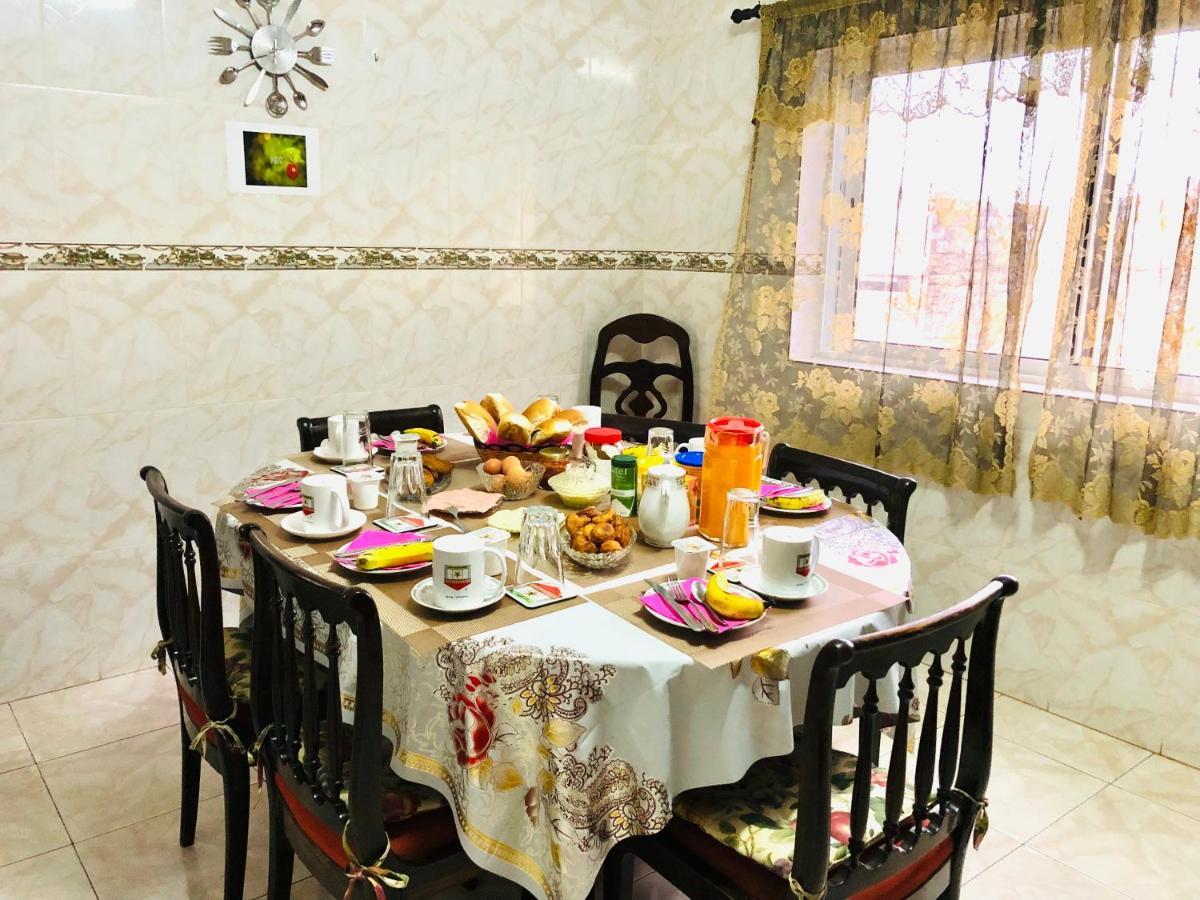 Casa Bb&Djassi Hotel Понта до Сол Екстериор снимка