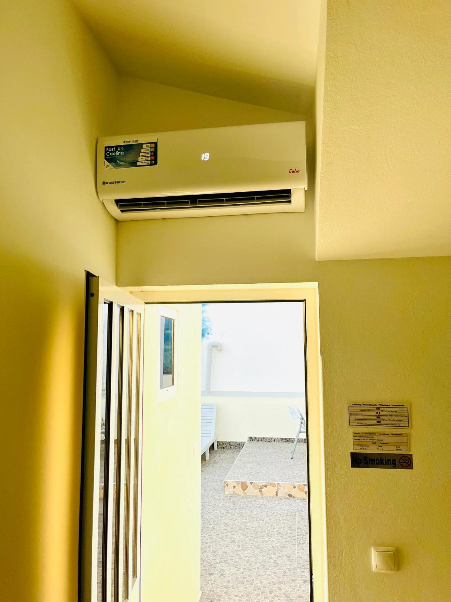 Casa Bb&Djassi Hotel Понта до Сол Екстериор снимка